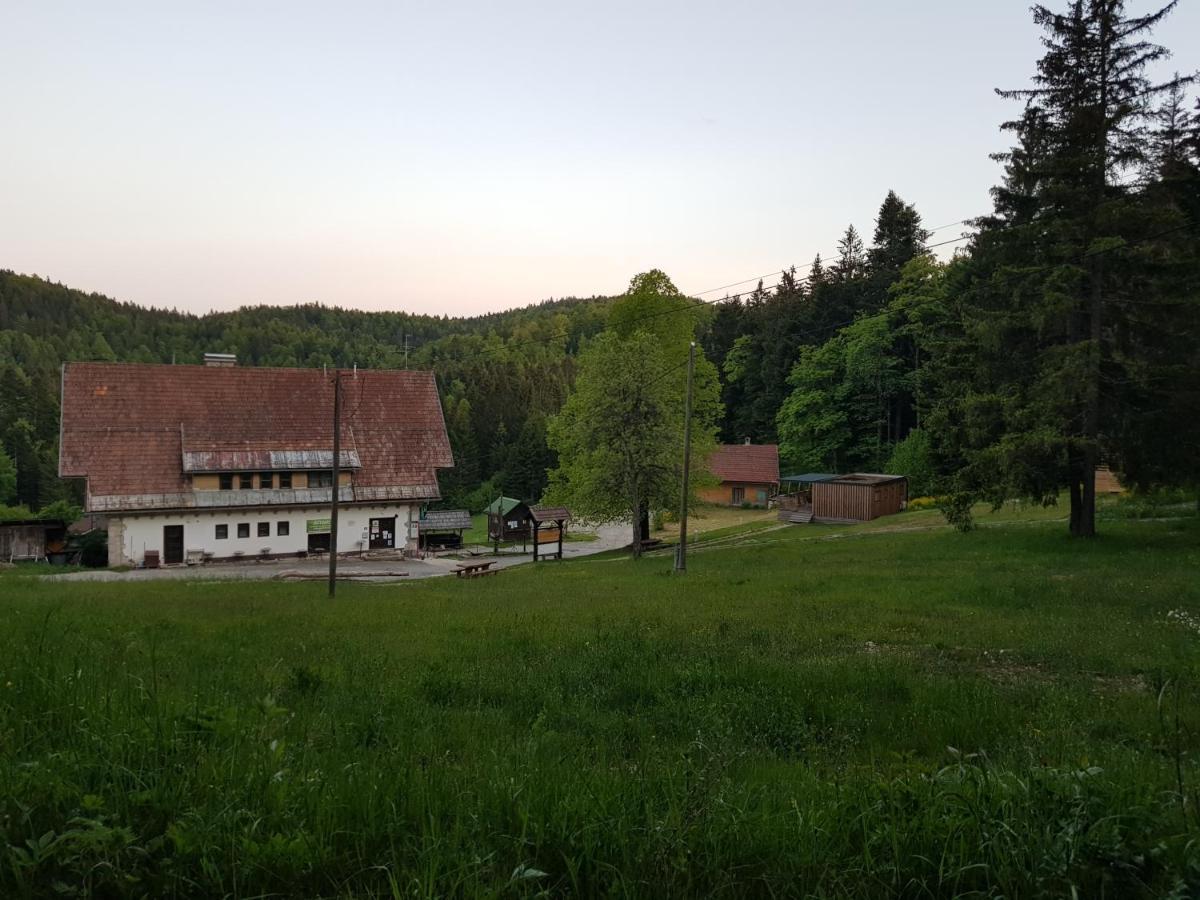 Planinski Dom Na Travni Gori ソドラジツァ エクステリア 写真