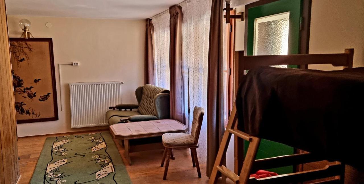 Planinski Dom Na Travni Gori ソドラジツァ エクステリア 写真